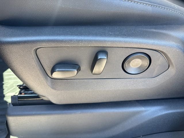 Used 2026 Chevrolet Silverado 1500 LT Trail Boss w/ LT Trail Boss Premium Package image 11