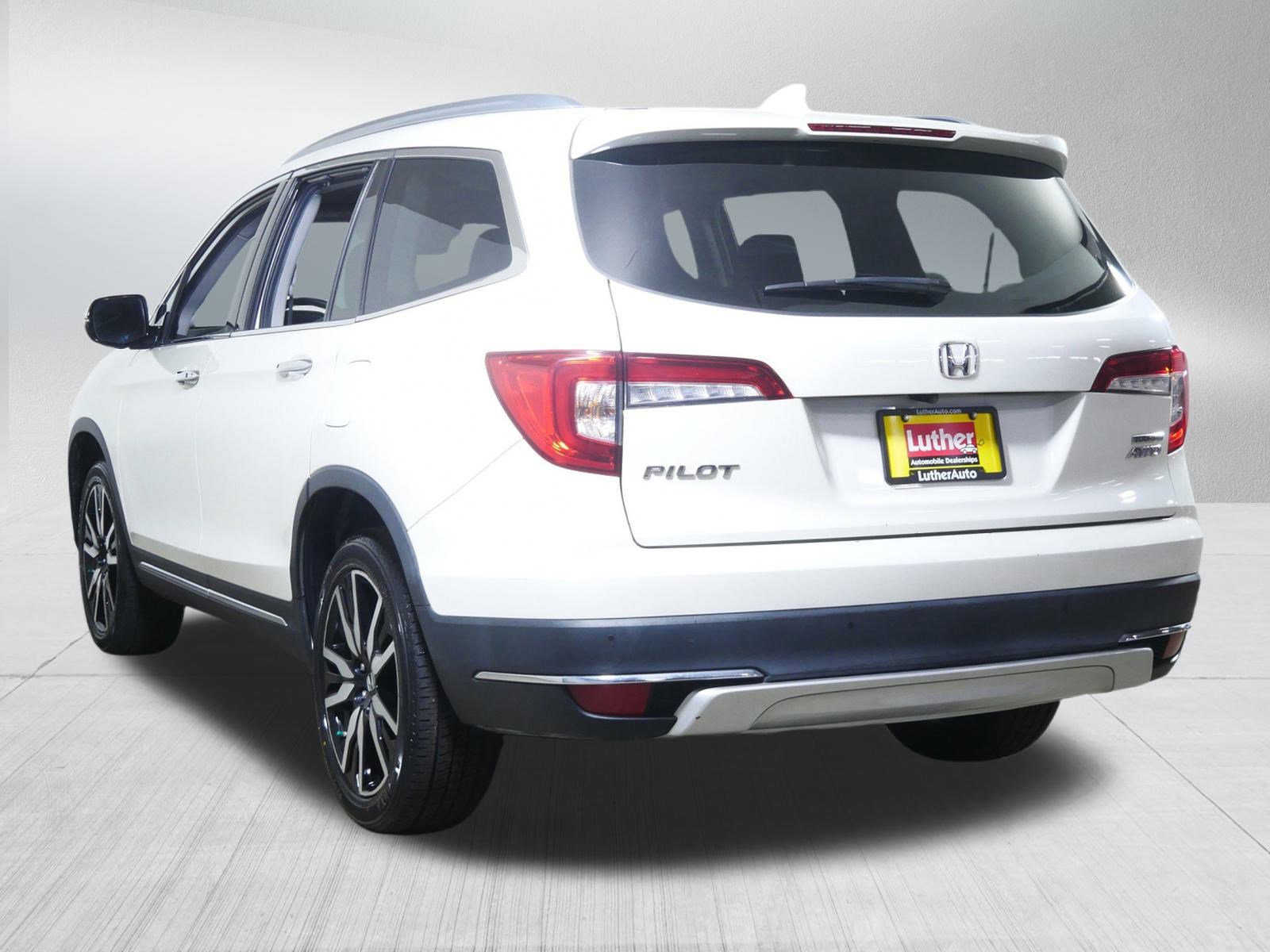 Used 2019 Honda Pilot Touring image 5