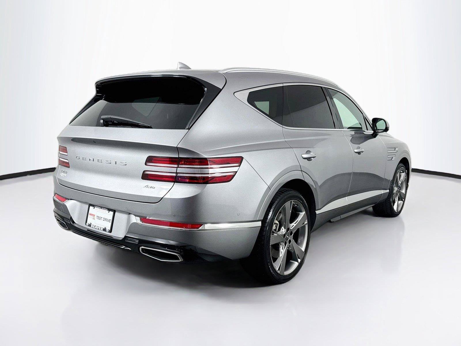 Used 2022 Genesis GV80 2.5T w/ Prestige Package 04 AWD/4WD image 2