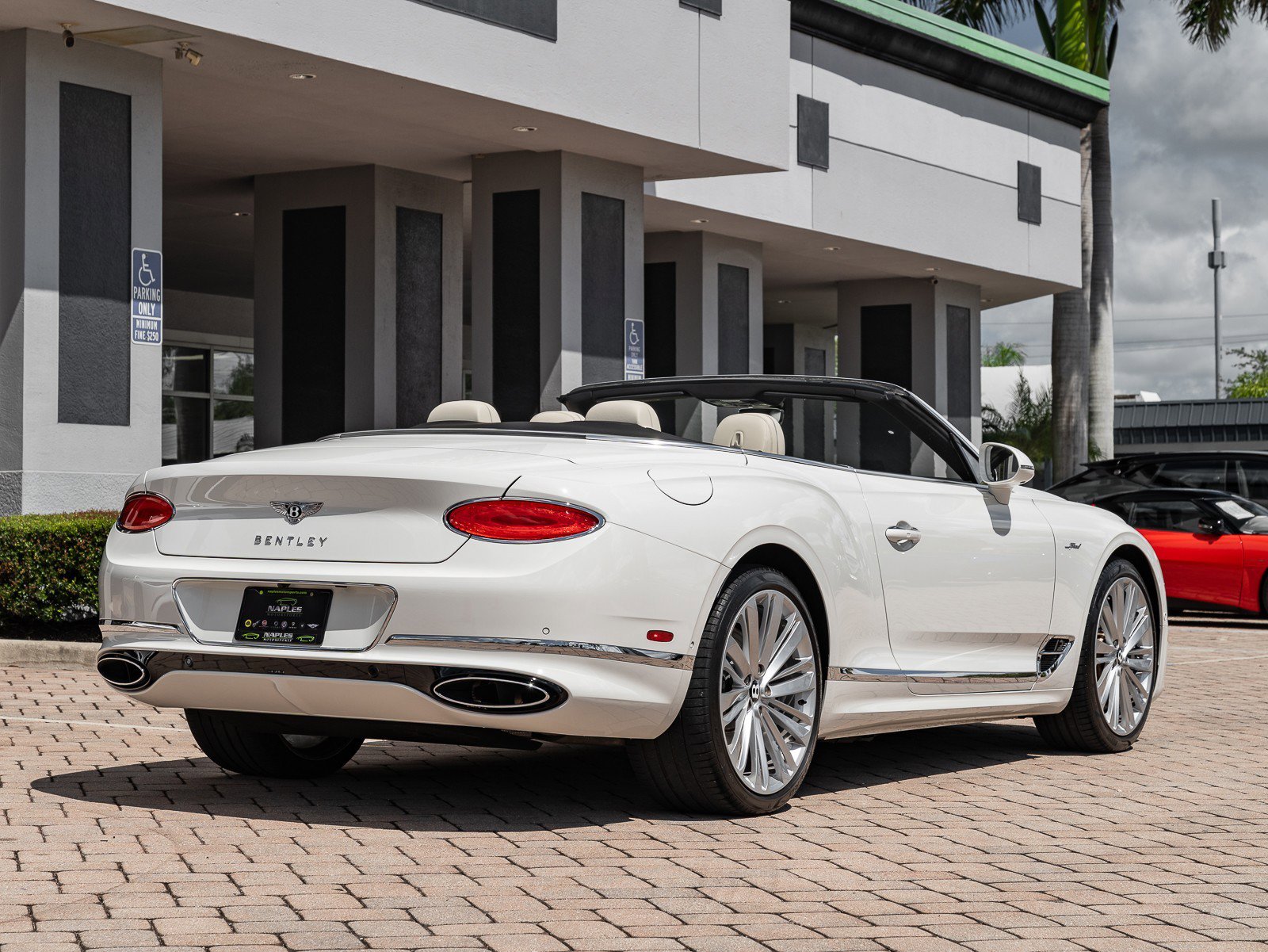 Used 2022 Bentley Continental GT Speed image 14