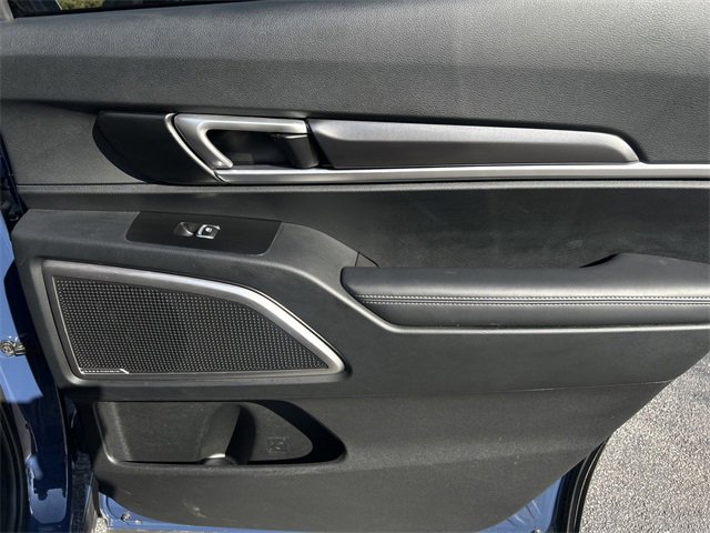 Certified 2024 Kia Telluride S w/ S Sunroof Package image 13