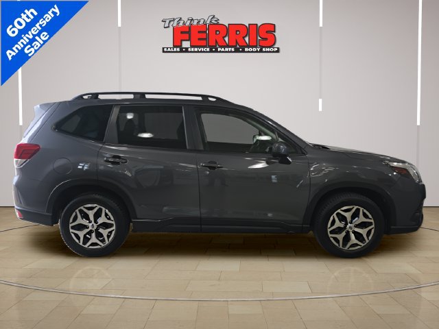 Used 2023 Subaru Forester Premium AWD/4WD image 4