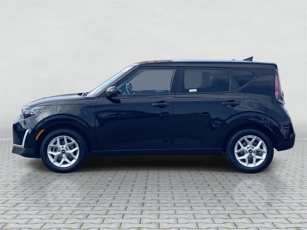 Used 2024 Kia Soul LX w/ Option Group 015 image 2