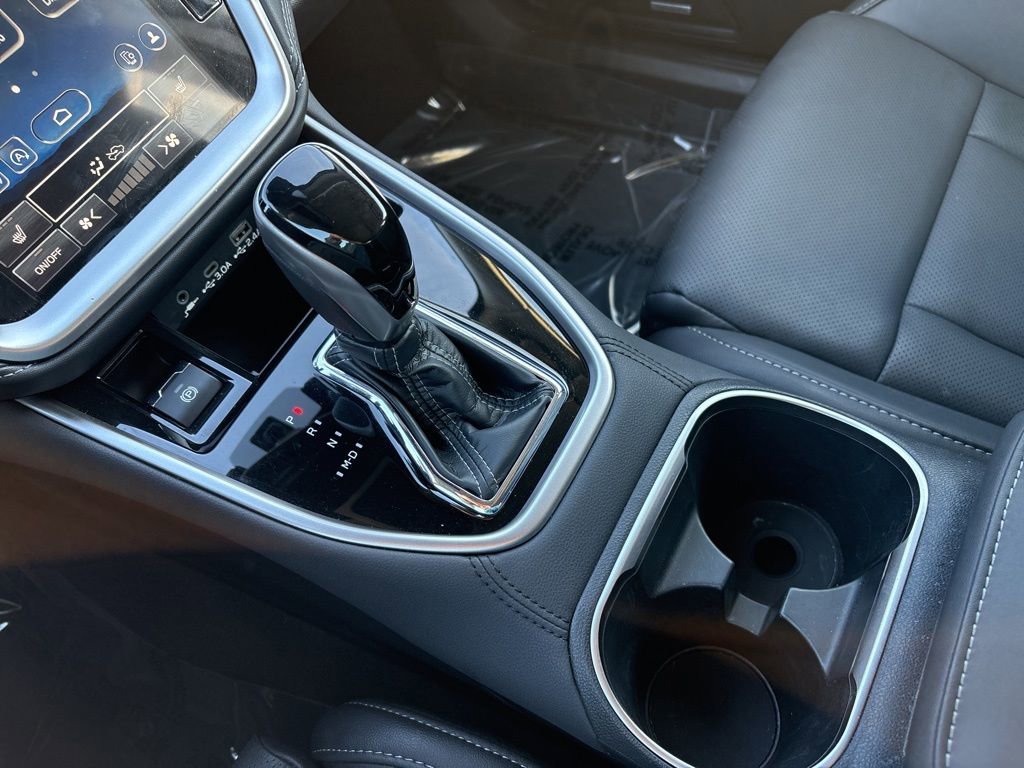 Certified 2025 Subaru Outback Limited XT image 18