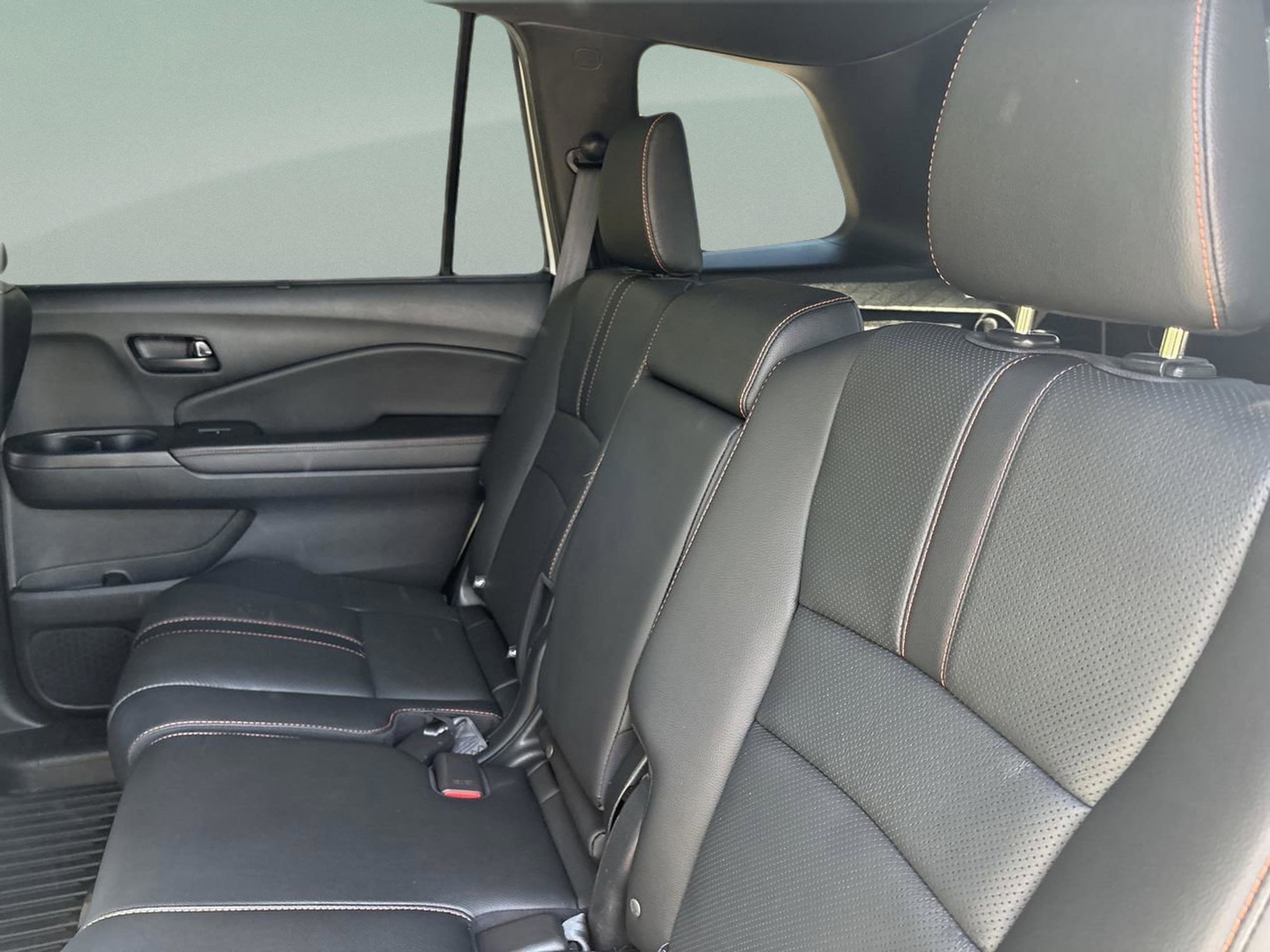 Certified 2023 Honda Passport TrailSport image 18