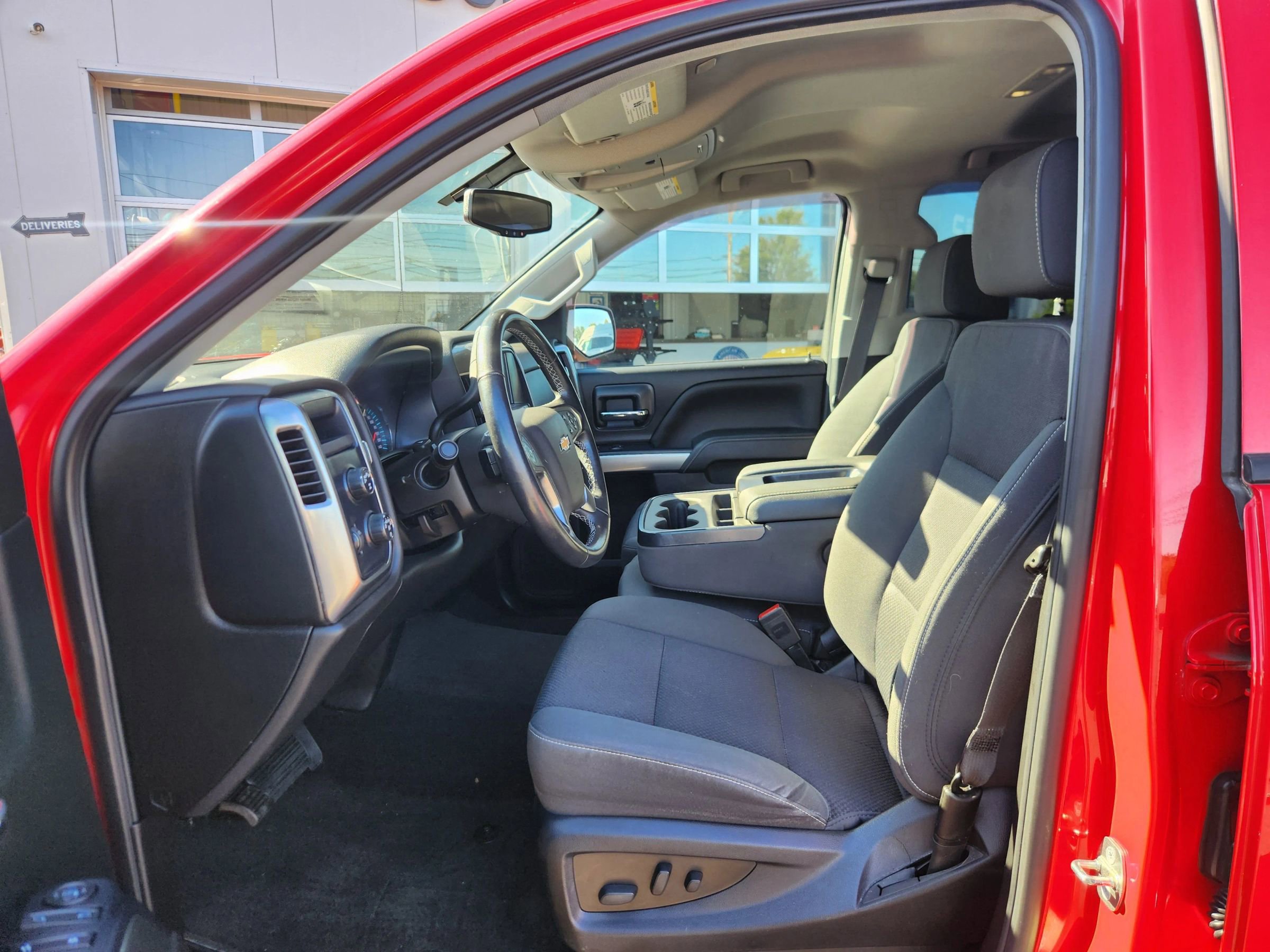 Used 2018 Chevrolet Silverado 1500 LT w/ All Star Edition image 23