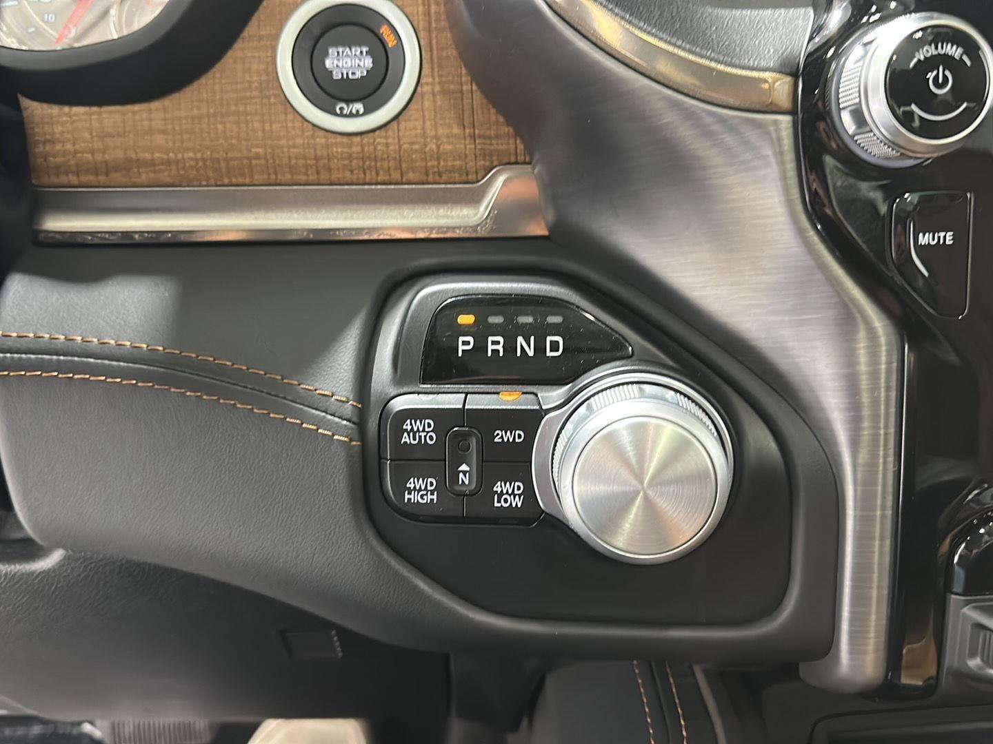 Used 2019 RAM 1500 Limited AWD/4WD image 15