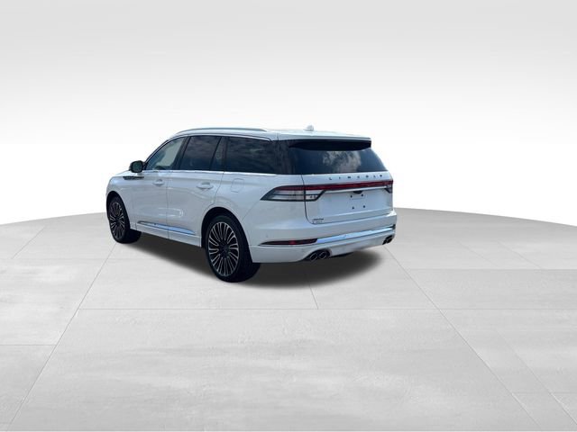 Certified 2024 Lincoln Aviator Black Label w/ Class IV Trailer Tow Package AWD/4WD image 3