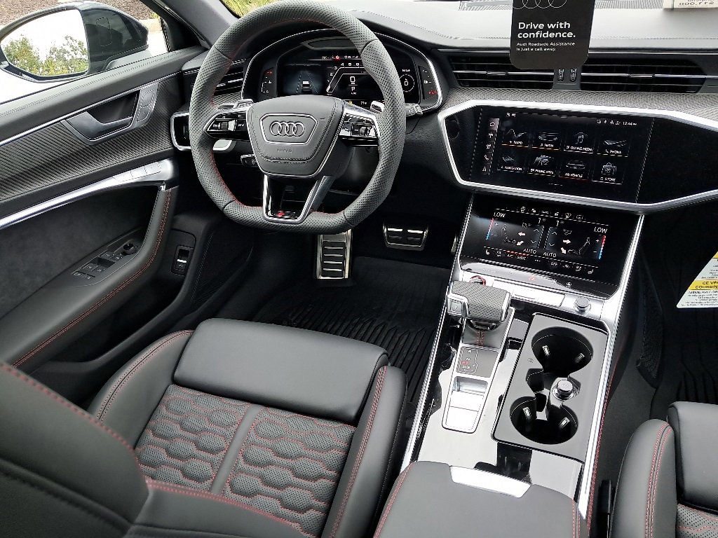 New 2026 Audi RS 6 performance image 31