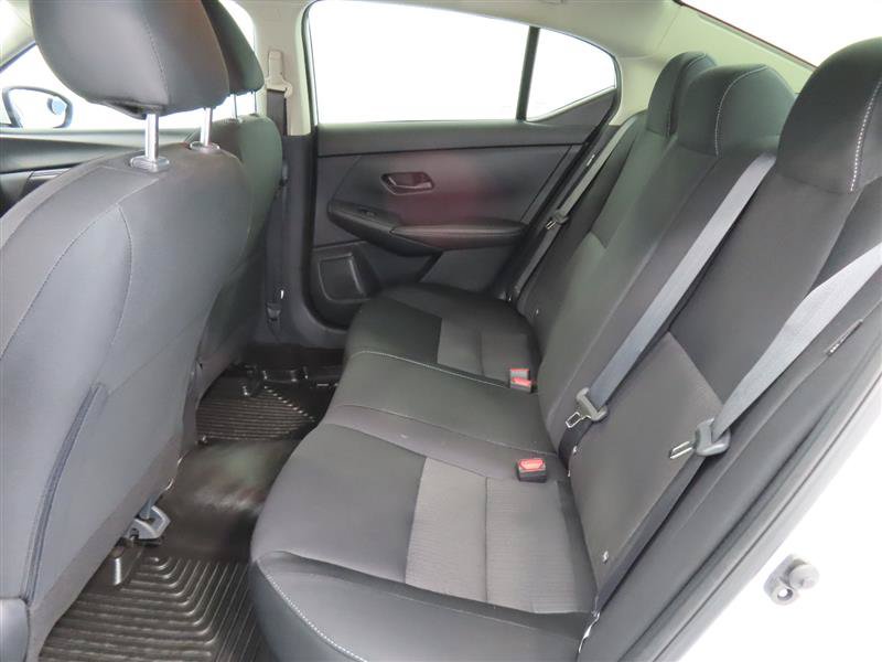 Used 2025 Nissan Sentra SV FWD image 30