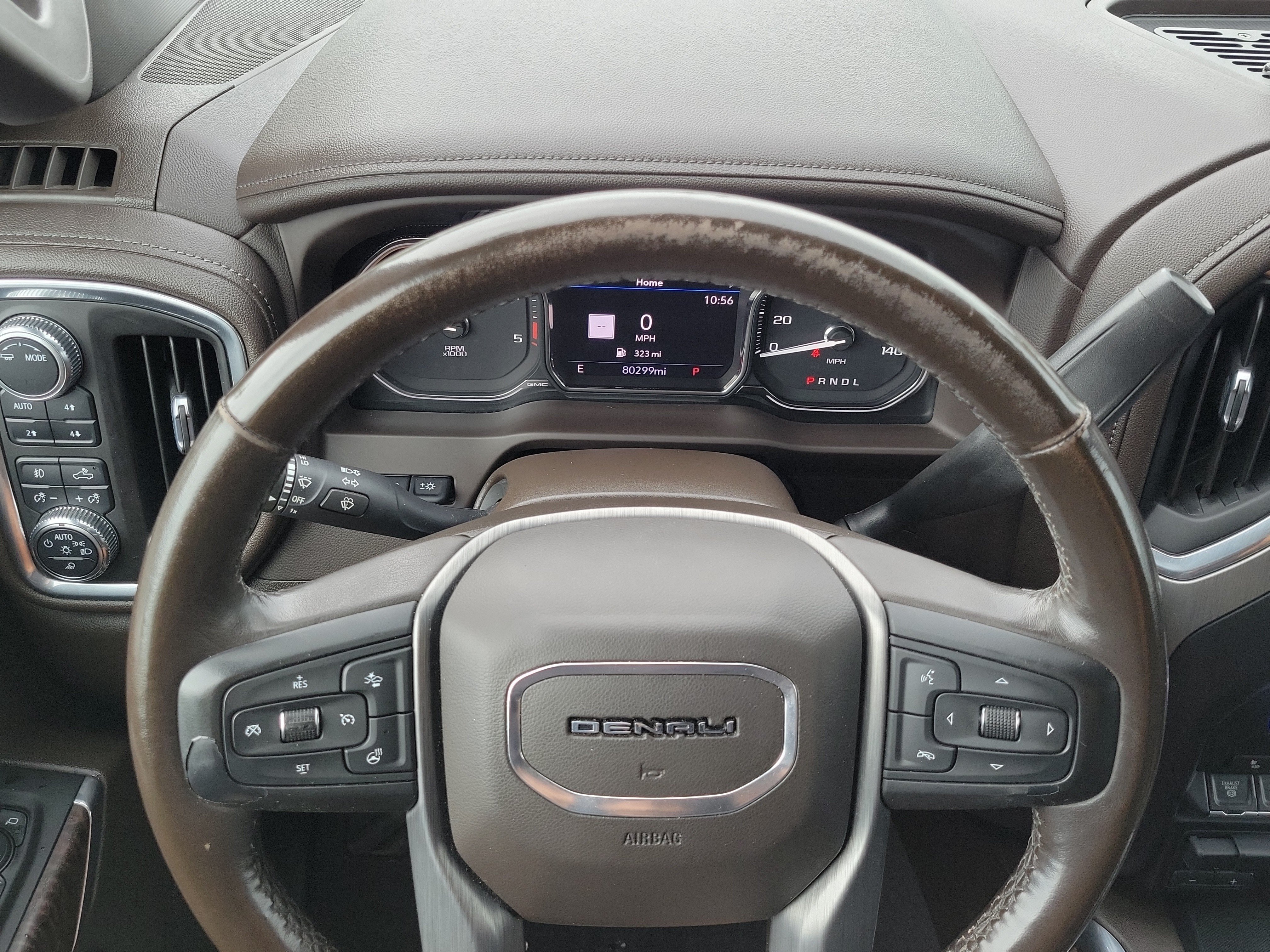 Used 2022 GMC Sierra 3500 Denali w/ Denali Ultimate Package AWD/4WD image 25