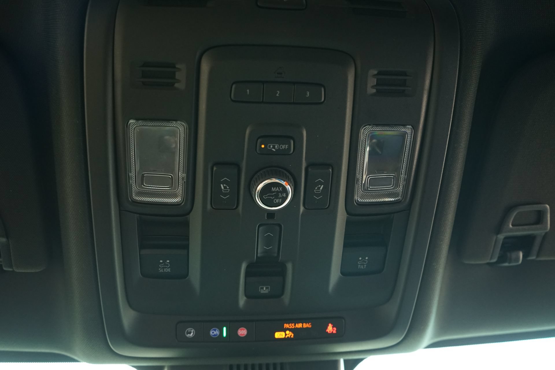 Used 2023 GMC Yukon Denali Ultimate AWD/4WD image 27