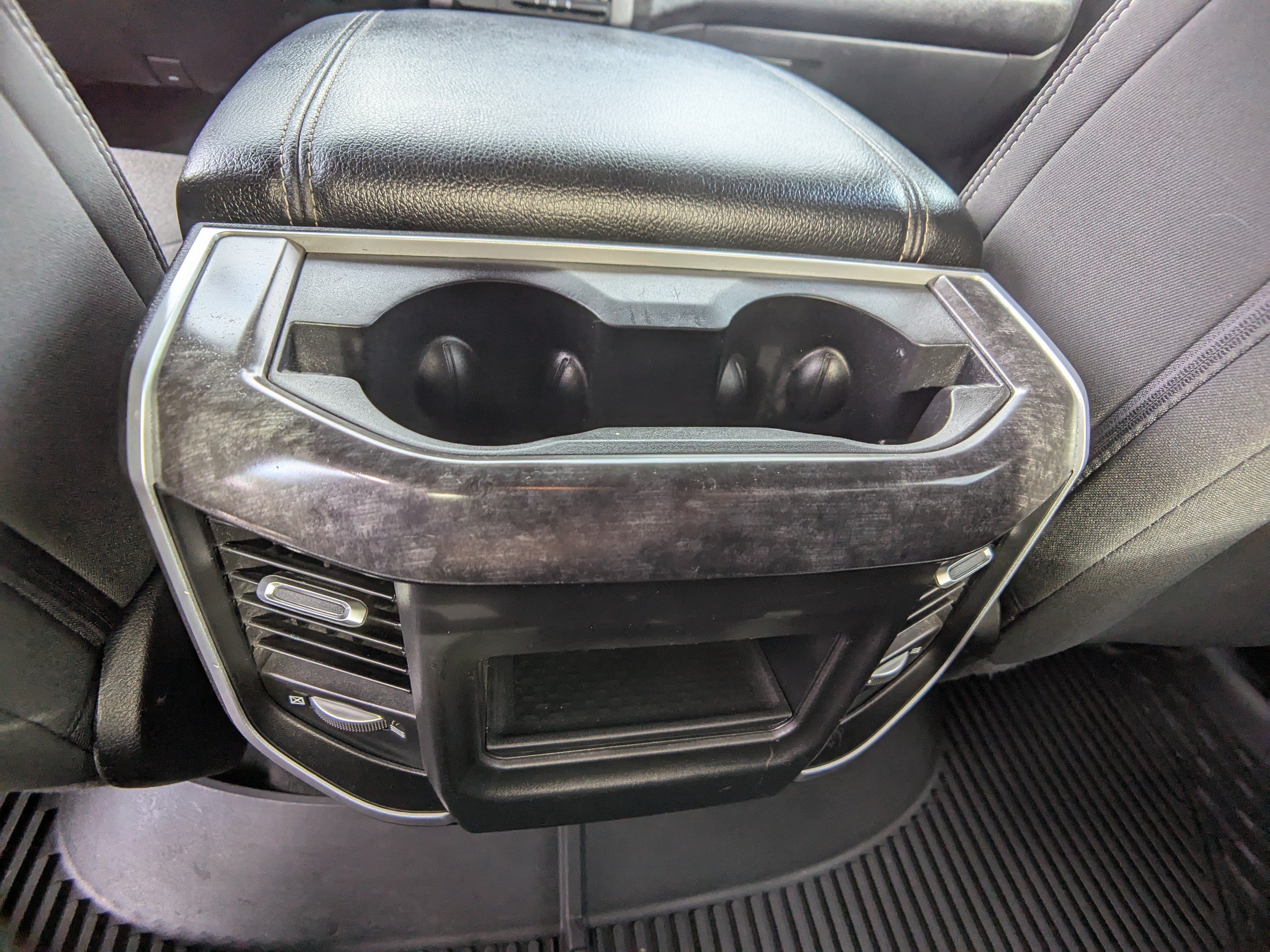 Used 2022 RAM 1500 Big Horn AWD/4WD image 14