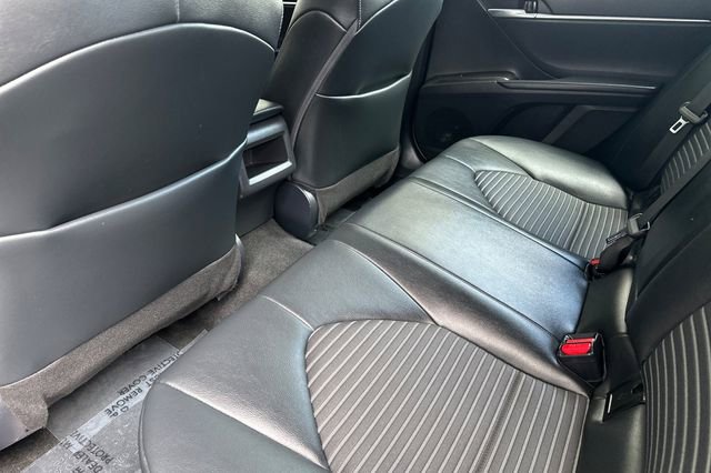 Used 2023 Toyota Camry SE FWD image 9