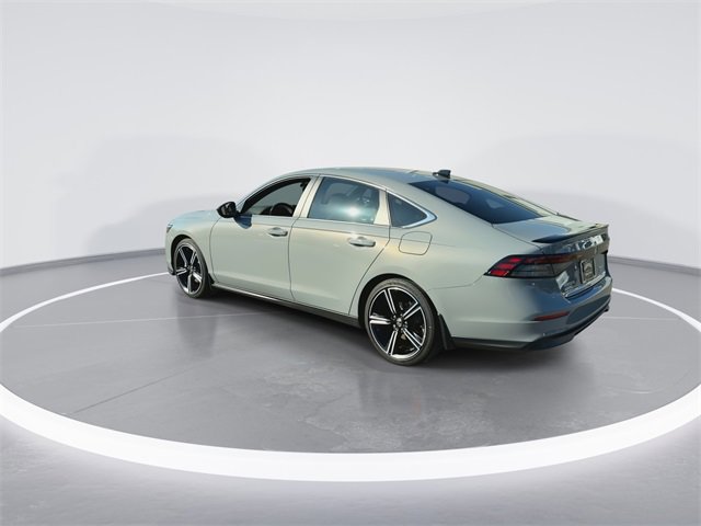 Used 2024 Honda Accord Sport image 6