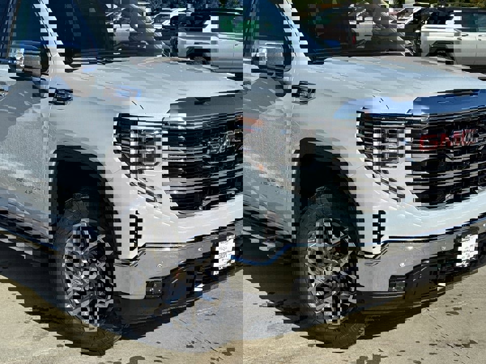 Used 2026 GMC Sierra 1500 SLT w/ SLT Premium Plus Package image 3