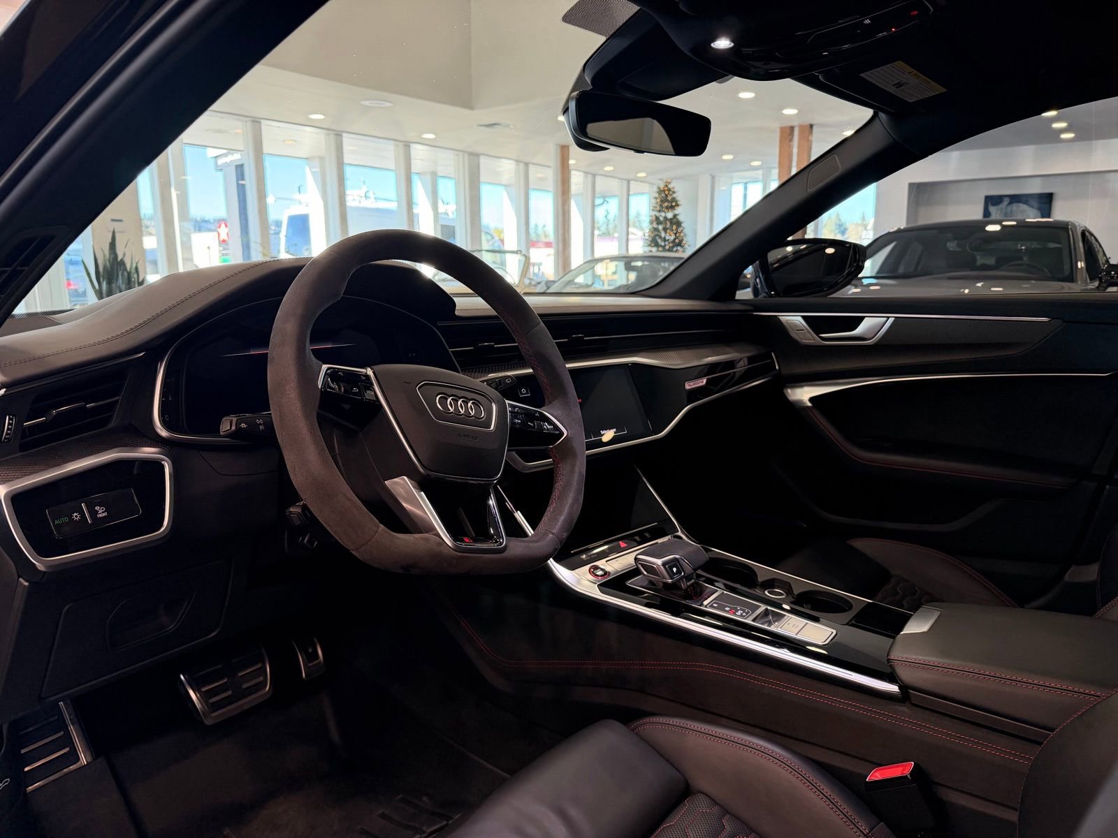 Used 2022 Audi RS 6 image 5