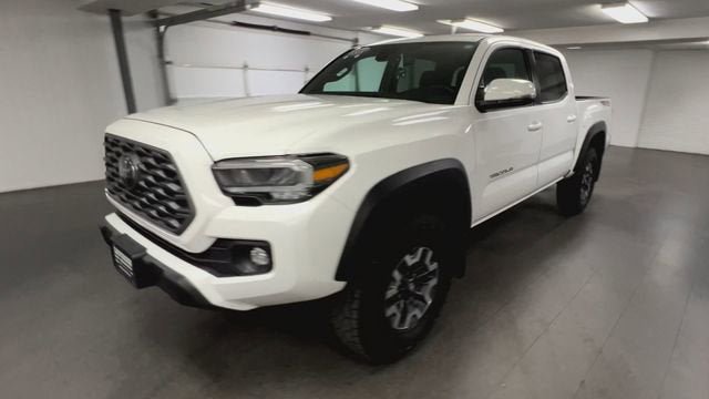 Used 2023 Toyota Tacoma TRD Off-Road AWD/4WD image 4