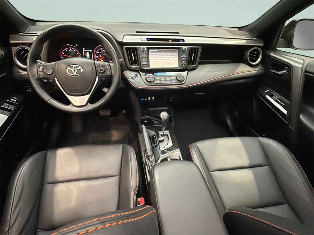 Used 2016 Toyota RAV4 SE image 20