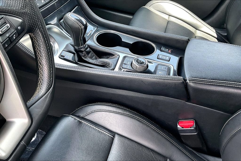 Used 2023 Nissan Maxima SL FWD image 19