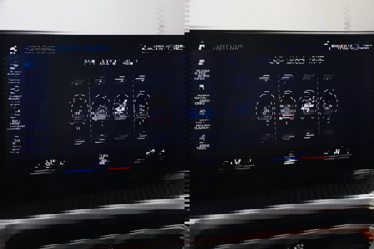 Used 2024 BMW M3 Competition w/ M Driver's Package image 43