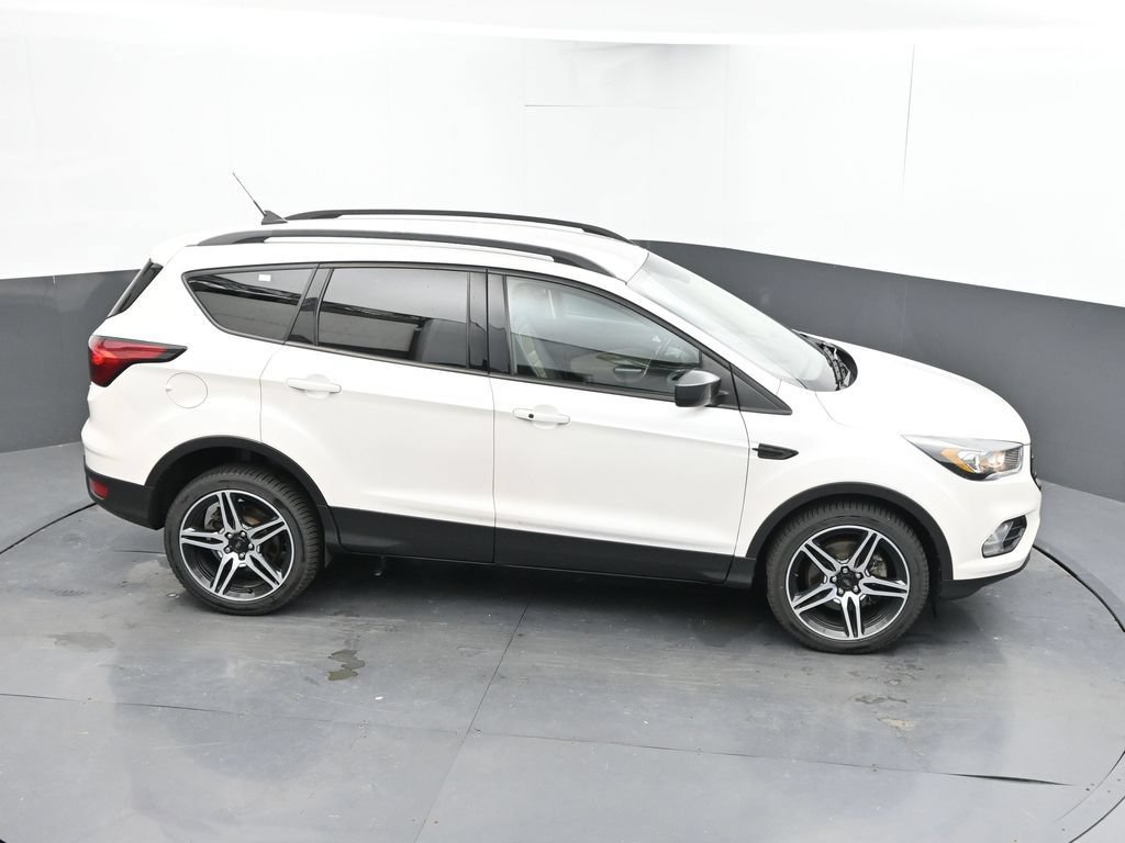 Used 2019 Ford Escape SEL AWD/4WD image 16