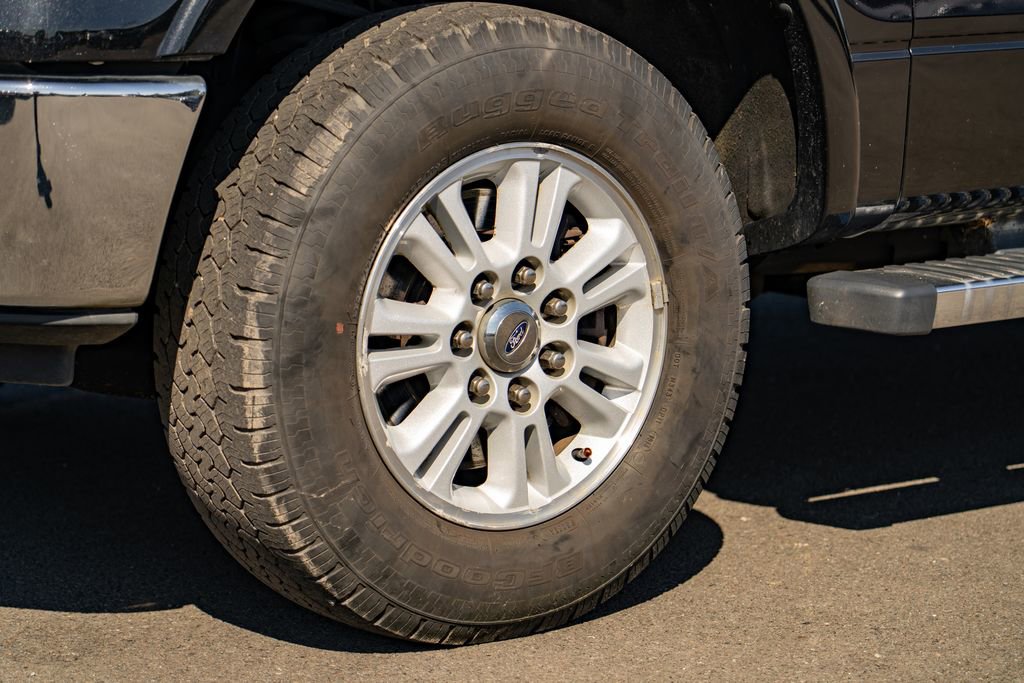 Used 2013 Ford F150 Lariat w/ Mid Equipment Group AWD/4WD image 7