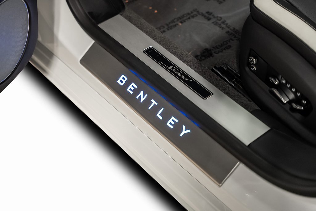 Used 2023 Bentley Flying Spur W12 image 68