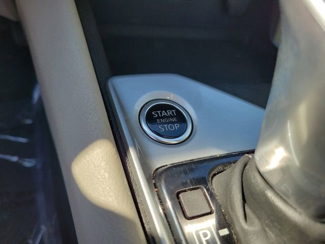 Used 2025 Nissan Altima 2.5 SV FWD image 21