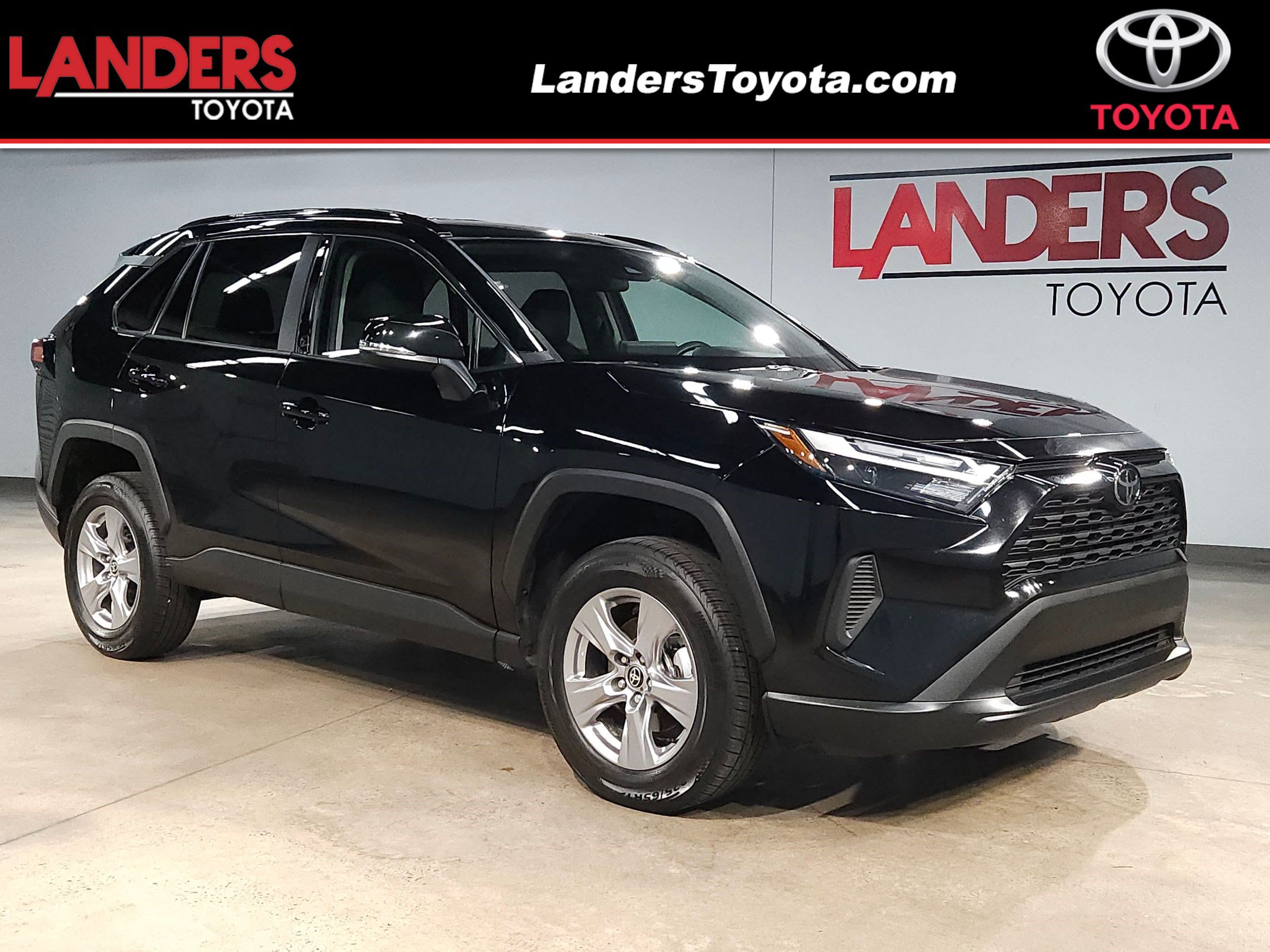 Used 2025 Toyota RAV4 XLE