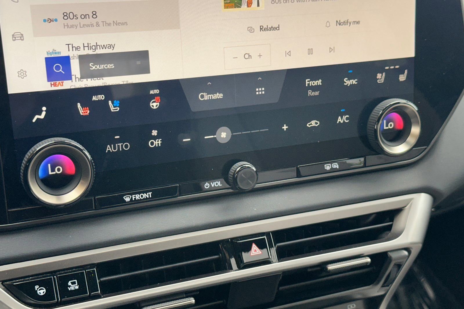 Certified 2024 Lexus RX 350 w/ Convenience Package image 24