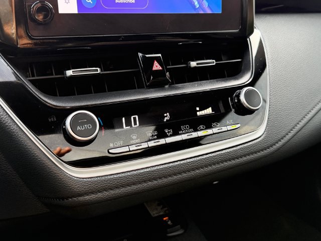 Used 2023 Toyota Corolla XSE FWD image 25