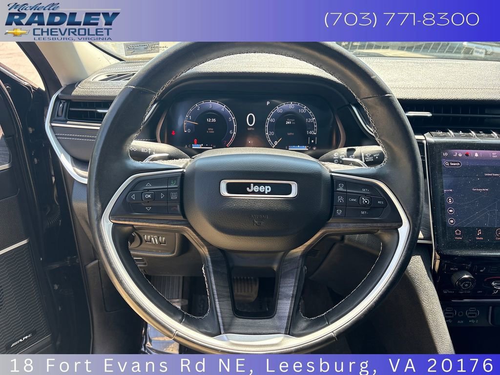 Used 2021 Jeep Grand Cherokee L Limited AWD/4WD image 16