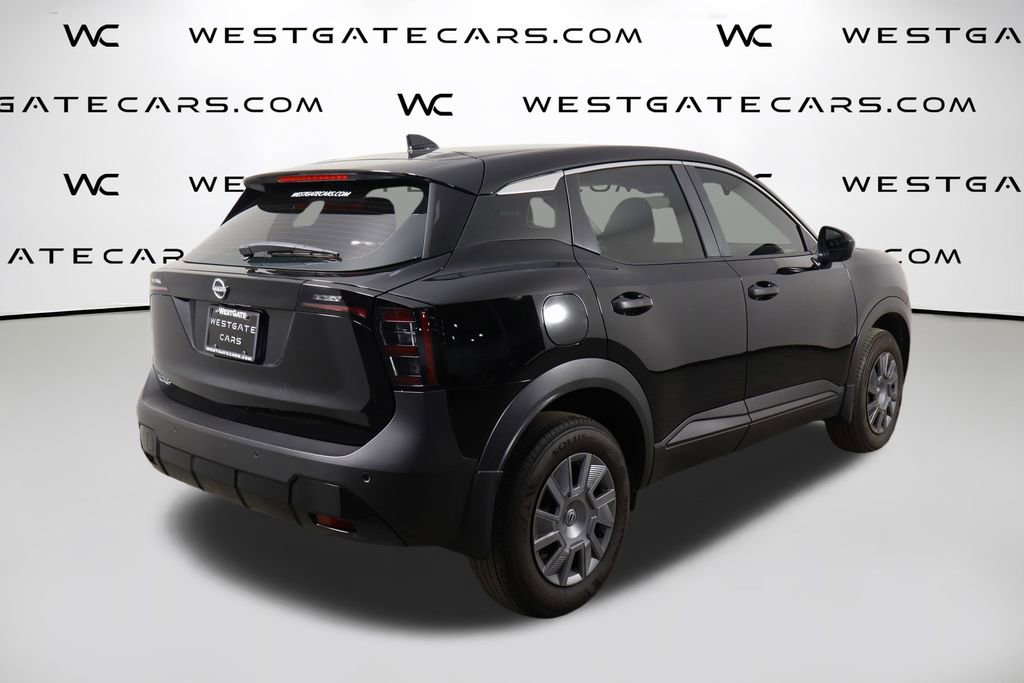 Used 2025 Nissan Kicks S w/ Charging Package image 39