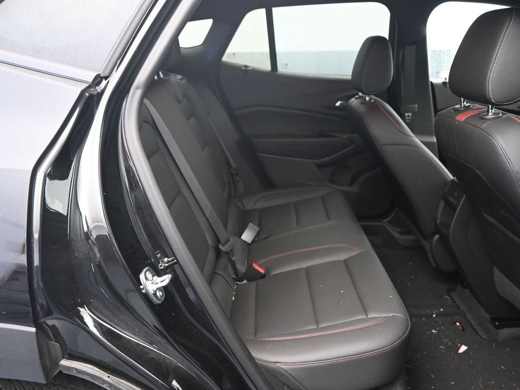 Certified 2026 Chevrolet Trax RS w/ Driver Confidence Package image 17