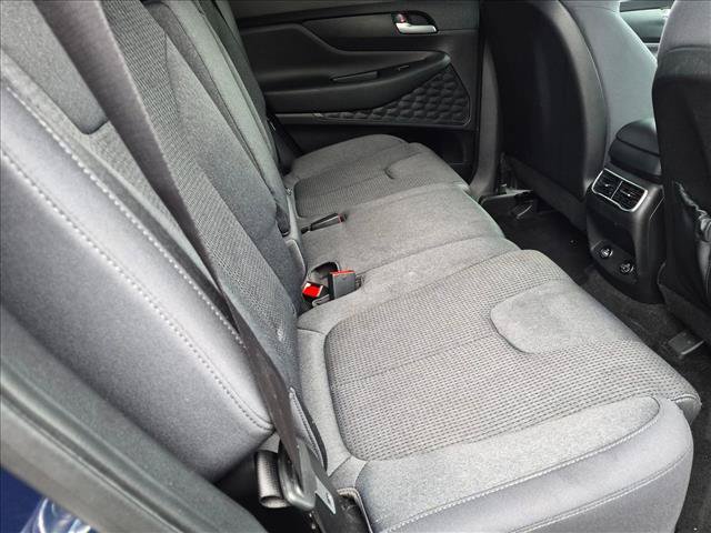 Used 2023 Hyundai Santa Fe SEL FWD image 18