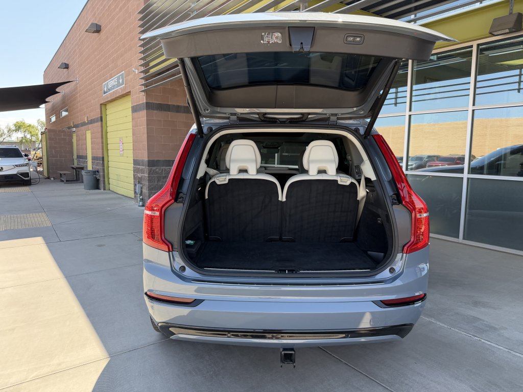 Used 2023 Volvo XC90 T8 Plus w/ Protection Package Premier AWD/4WD image 39