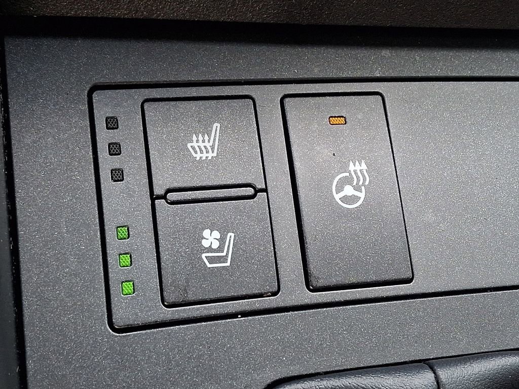 Used 2023 Lexus IS 350 F Sport w/ Memory Package image 26