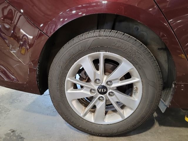 Used 2017 Kia Optima LX FWD image 8