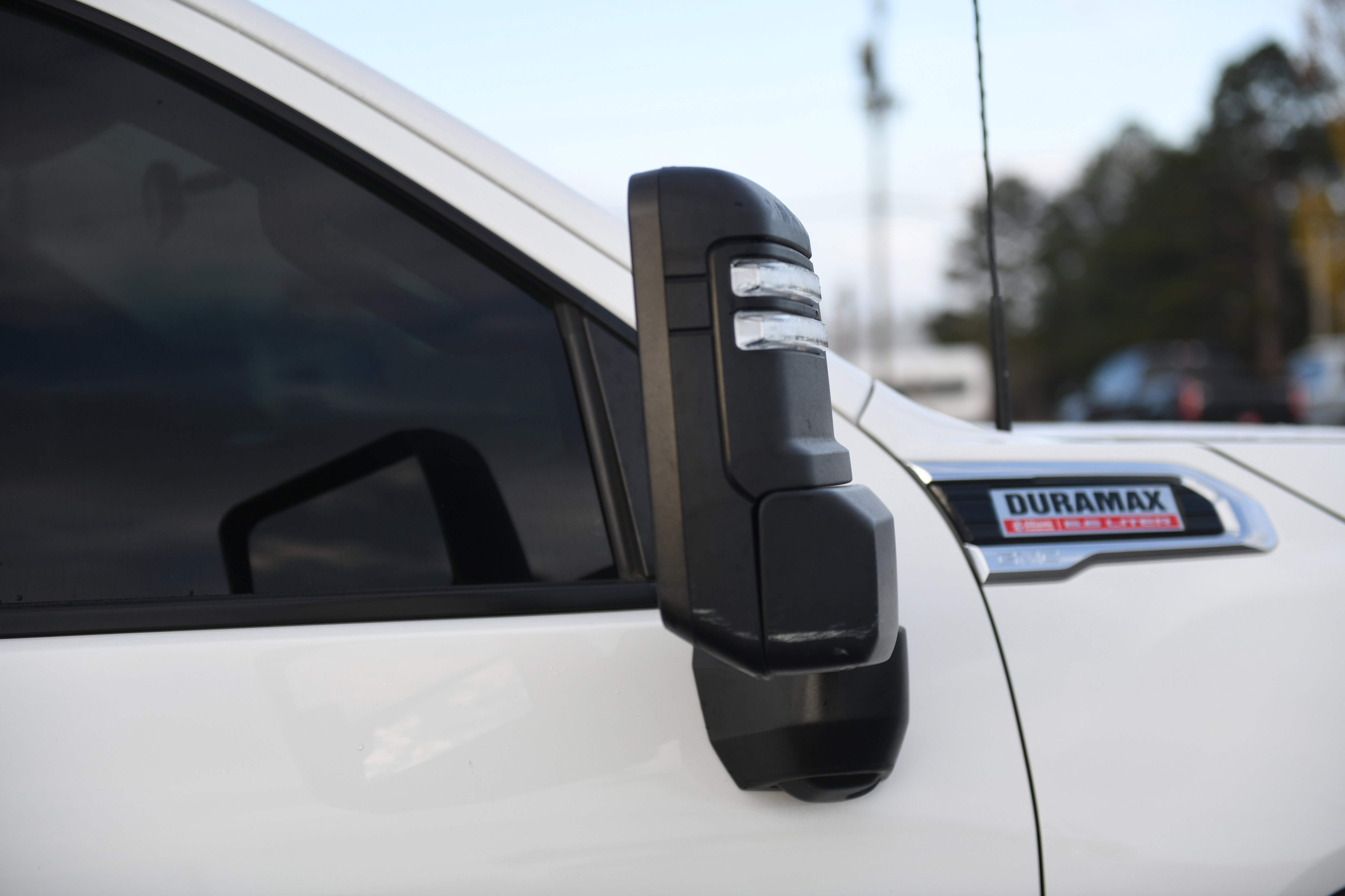 Used 2022 GMC Sierra 2500 Pro w/ Convenience Package image 5