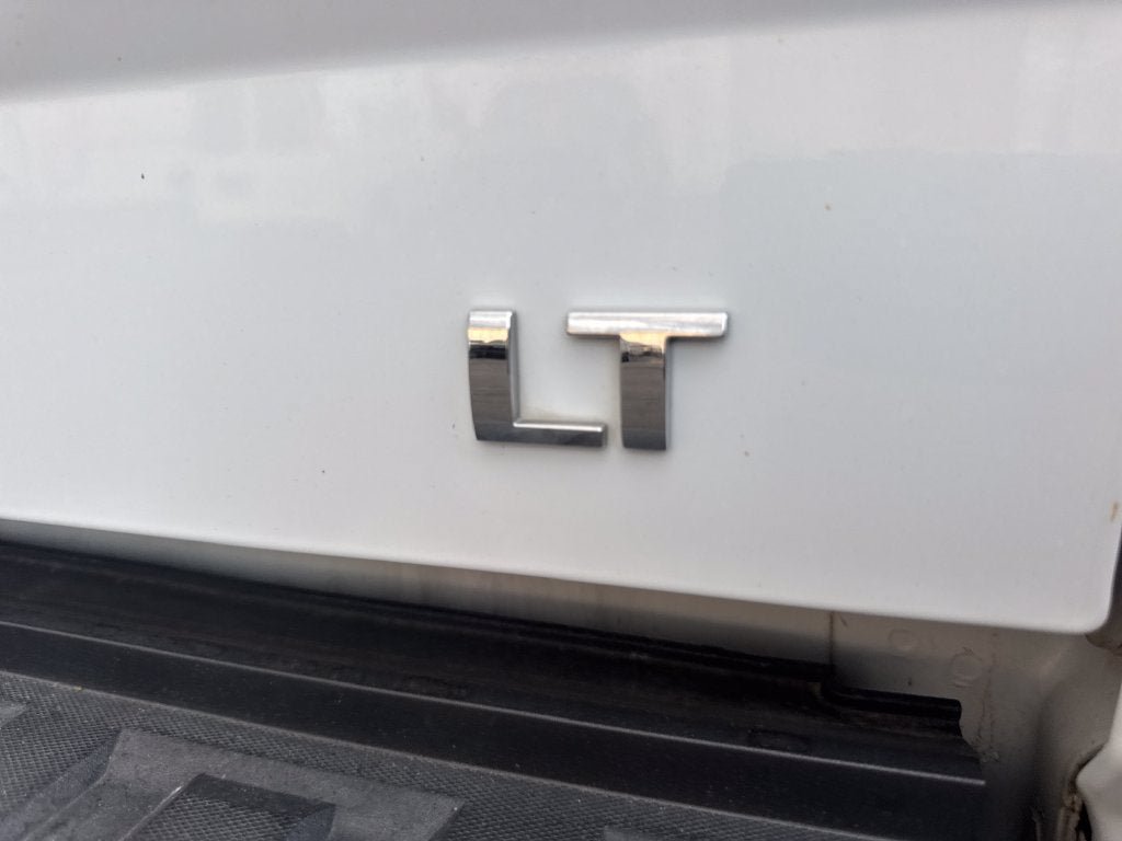 Used 2018 Chevrolet Silverado 1500 LT RWD image 4