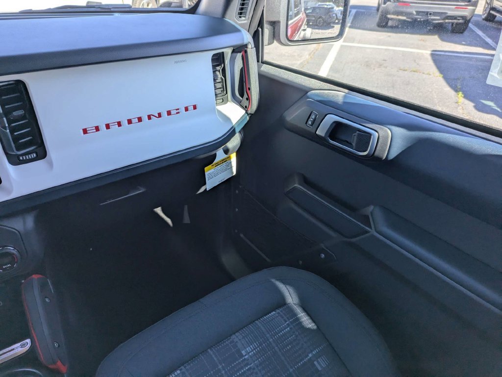 New 2026 Ford Bronco Heritage Edition AWD/4WD image 17