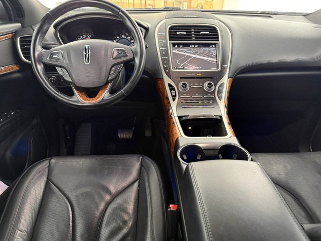 Used 2018 Lincoln MKX Reserve FWD image 15