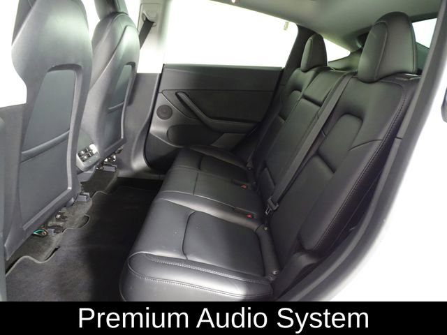 Used 2022 Tesla Model Y Long Range image 13