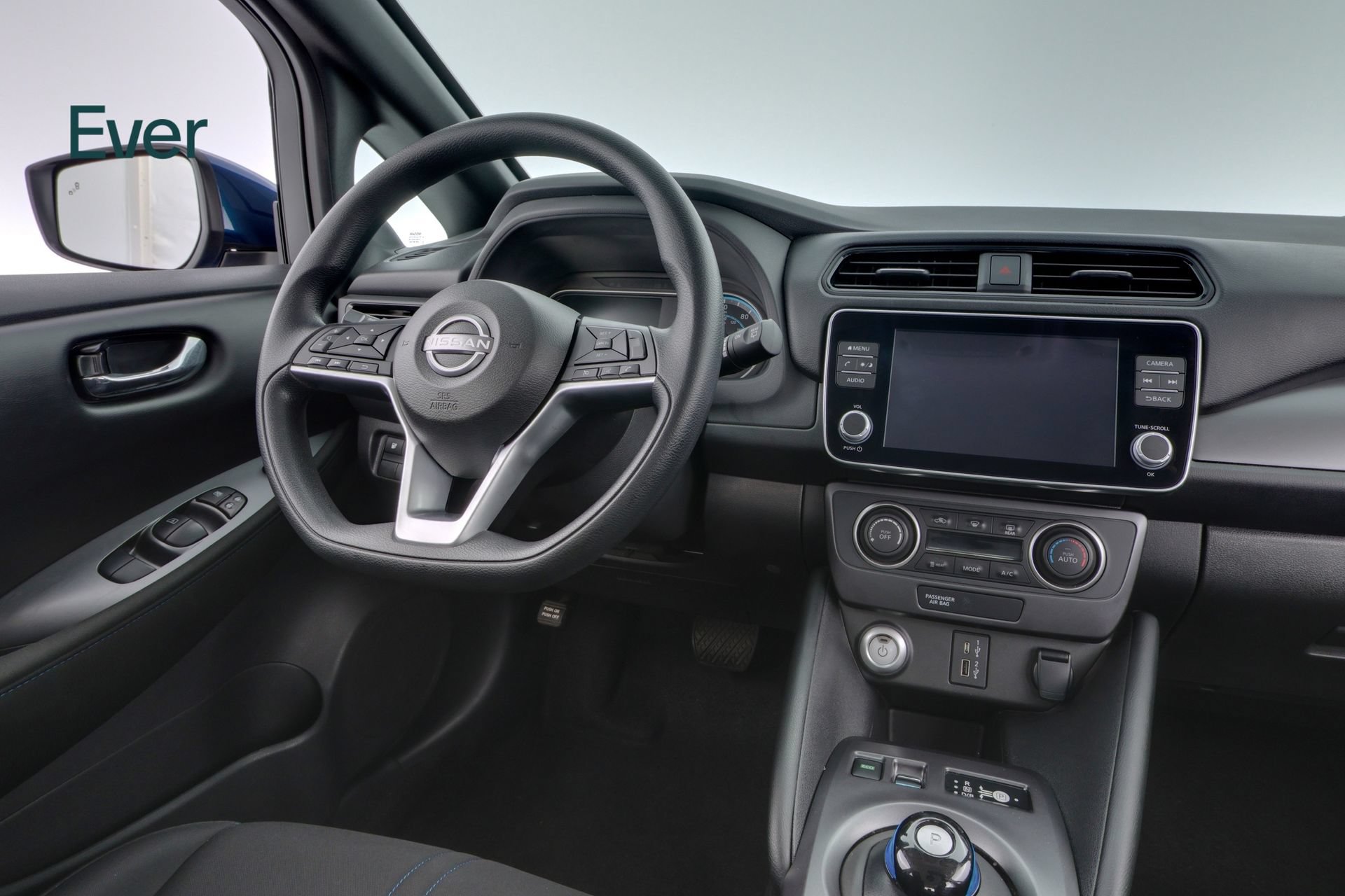 Used 2025 Nissan Leaf S FWD image 25