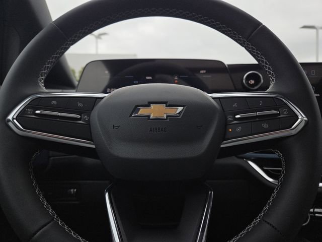 New 2026 Chevrolet Equinox EV LT image 32