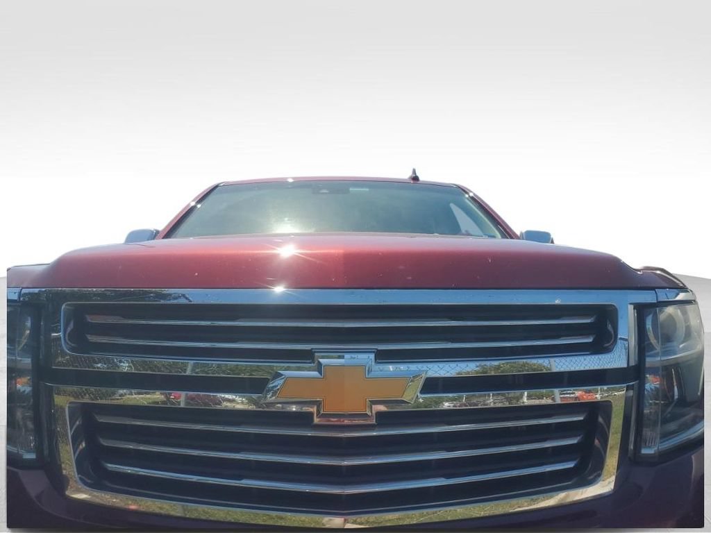Used 2018 Chevrolet Suburban Premier RWD image 9