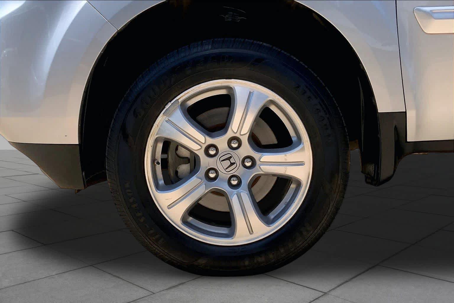 Used 2013 Honda Pilot EX image 10