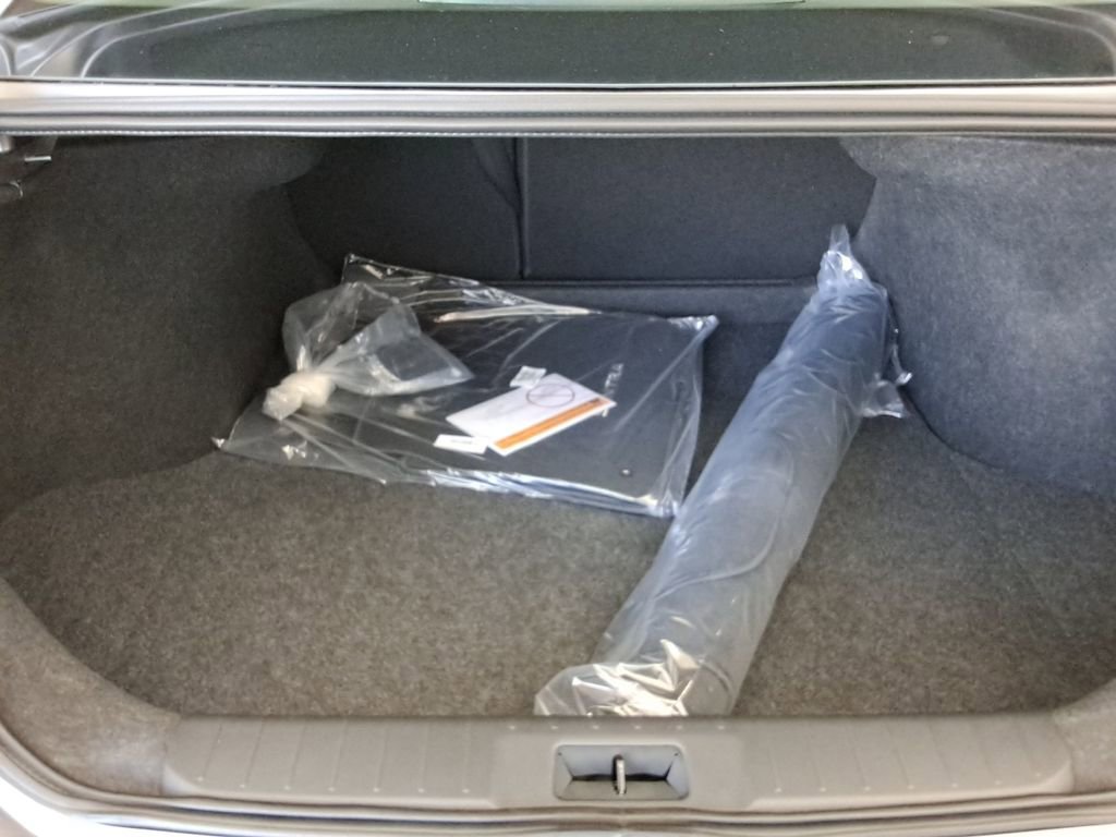 Used 2025 Nissan Sentra SV image 19