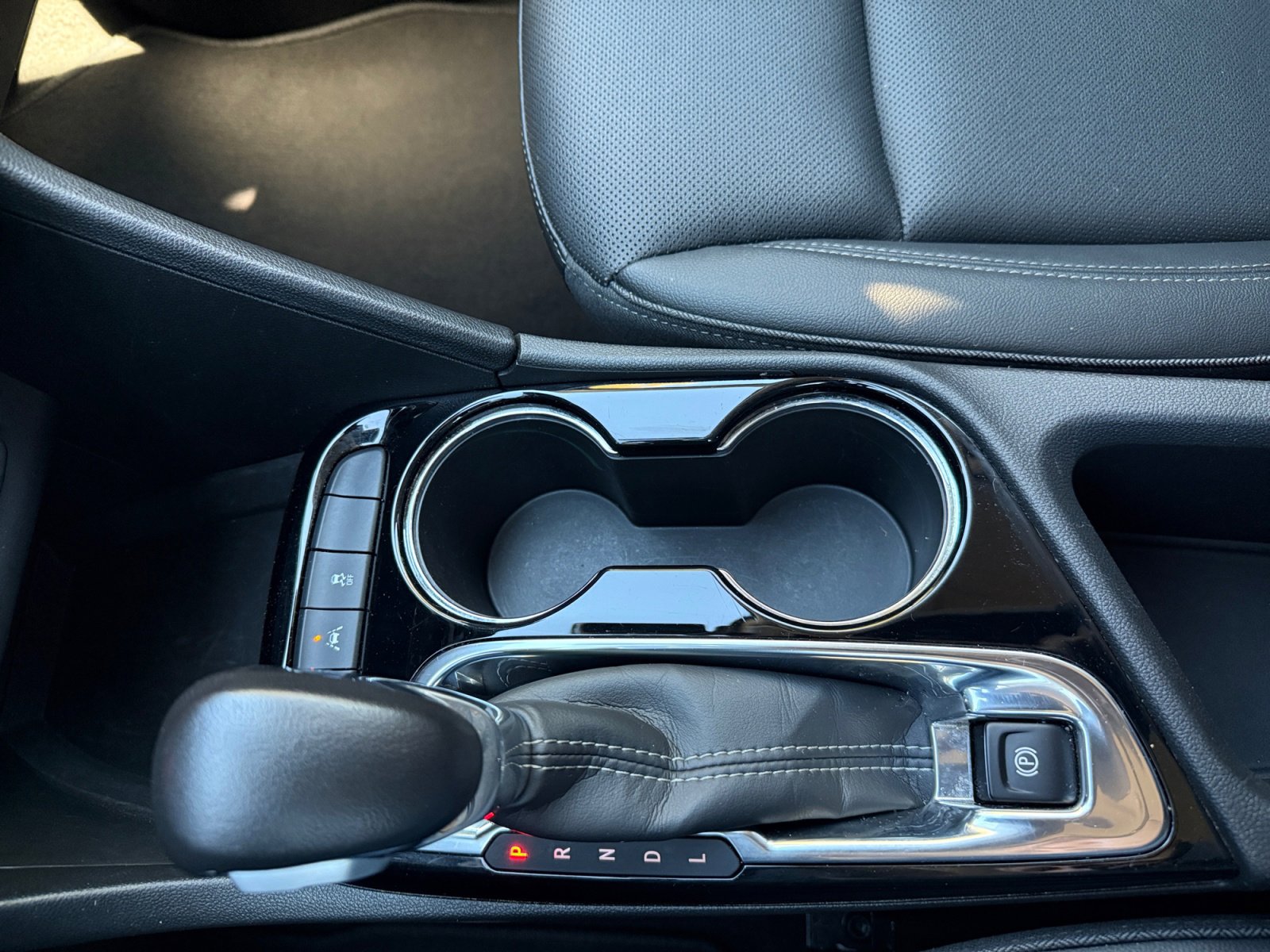 Used 2024 Buick Encore GX Sport Touring w/ Comfort Package image 22